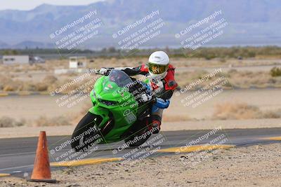 media/Dec-17-2022-SoCal Trackdays (Sat) [[224abd9271]]/Turn 9 Inside (1pm)/